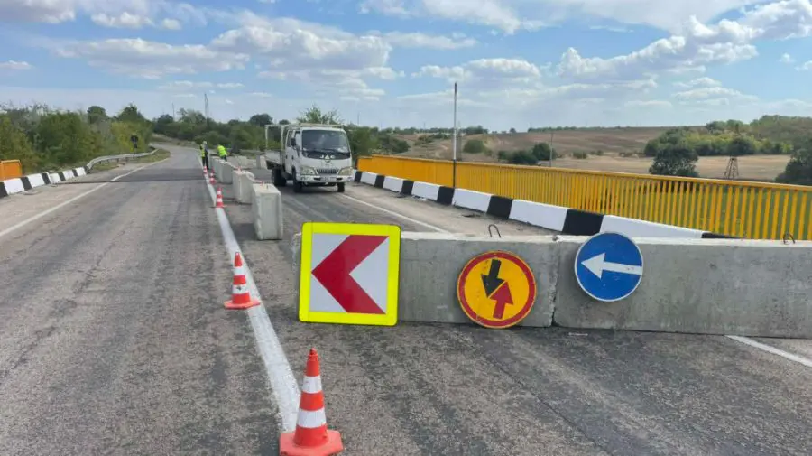 Lucrări pe podurile mari din țară. Trafic restricționat temporar la Gura Bîcului, Lipcani și Răscăieți