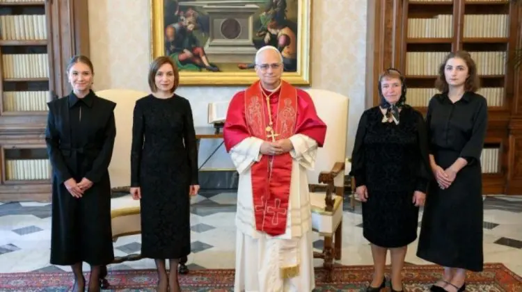 Cheltuielile familiei Sandu la Vatican, acoperite din surse proprii – precizările Președinției