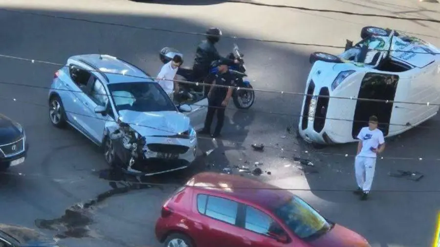 VIDEO Accidentul violent din sectorul Râșcani al Capitalei: Poliția vine cu detalii