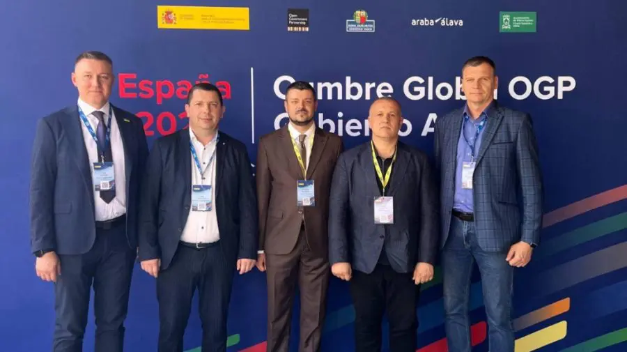 „Creăm un program unic pentru reparația drumurilor din Republica Moldova” – liderul LOC, Bujorean