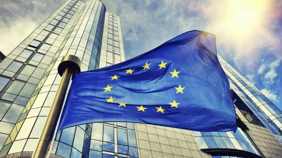 Forumul de extindere al UE: Drapelul Republicii Moldova a fost arborat în fața Comisiei Europene