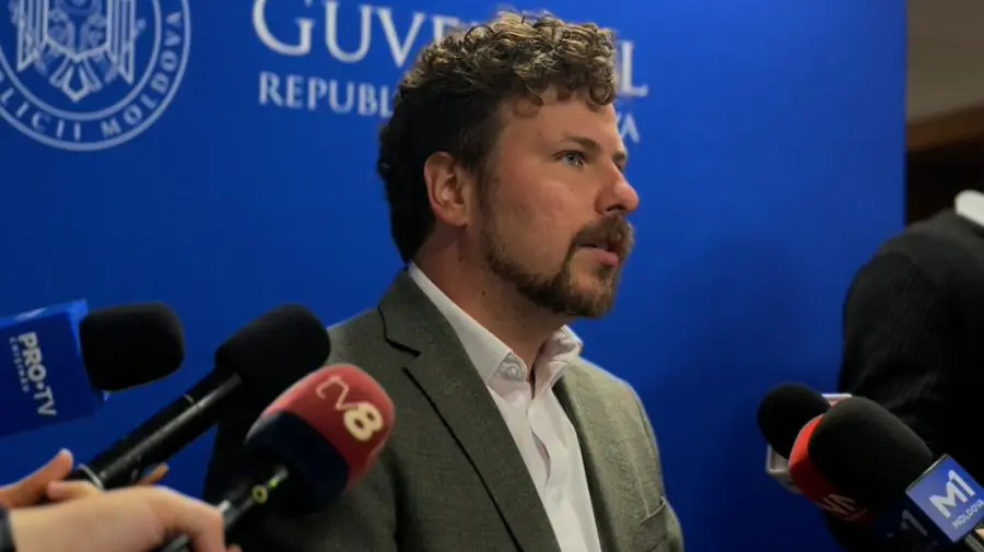 VIDEO Ministrul Educației, îndemn pentru profesori, în ajunul zilei de 5 octombrie: Colectările încalcă flagrant codul de etică