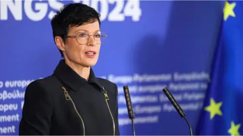 „Lumea s-a schimbat. Și extinderea trebuie să se schimbe”. Statele candidate ar putea fi integrate gradual
