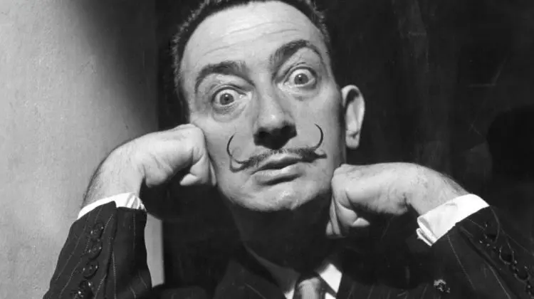 Italia: 21 de opere suspectate a fi falsuri Dalí, confiscate dintr-o expoziție la Parma