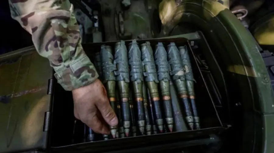 Escrocherie de 1 miliard de dolari: Ucraina a căzut în capcana unui magazin de arme din Arizona