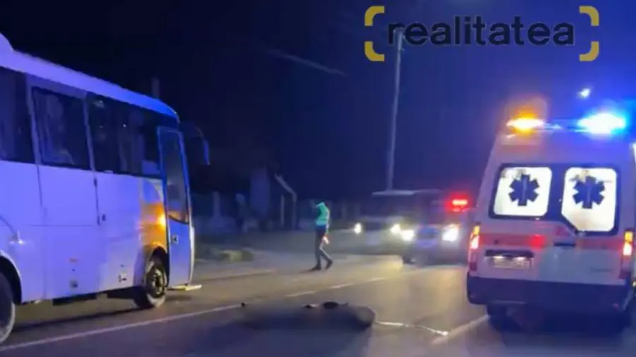 Accident fatal în raionul Sîngerei: un pieton, lovit mortal de un autobuz