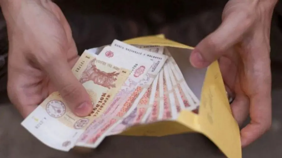 Promisiuni de 15.000 lei pentru un vot „corect”. Bărbat din Bălți, trimis în judecată pentru corupere electorală