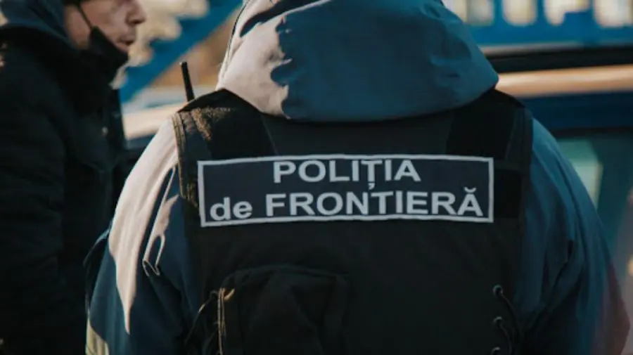 Alertă la frontiera Otaci! Șoferul unui Lexus ar fi forțat bariera și a fugit