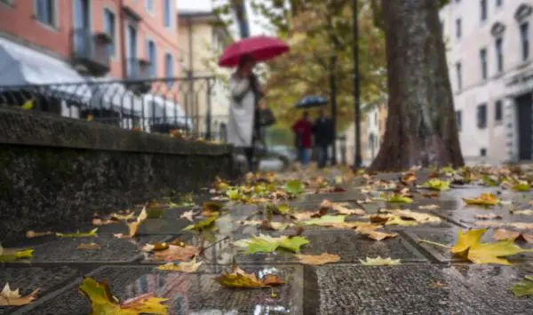 Prognoza meteo pentru 22 septembrie: Cer variabil și ploi slabe