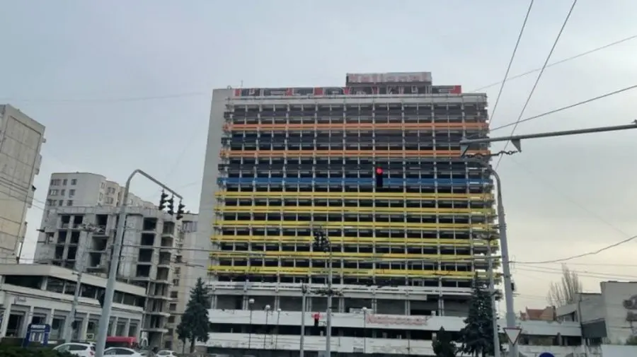 VIDEO Problema clădirilor abandonate rămâne nerezolvată. Ion Ceban anunță propuneri legislative