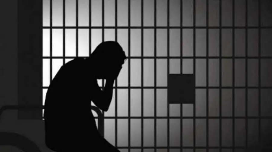 Un bărbat din Dondușeni, condamnat la 16 ani de închisoare după ce și-a ucis soția cu toporul