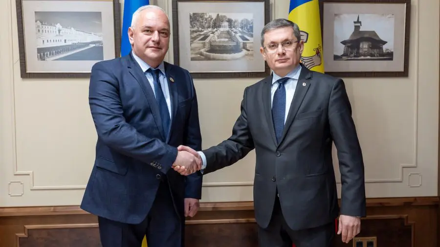 Grosu condamnă un nou atac masiv asupra Ucrainei: „Moldova cere oprirea imediată a războiului”