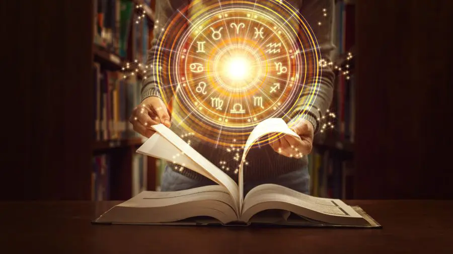 Horoscop zilnic 19 noiembrie 2025. Berbecii pot întâmpina probleme legate de bani