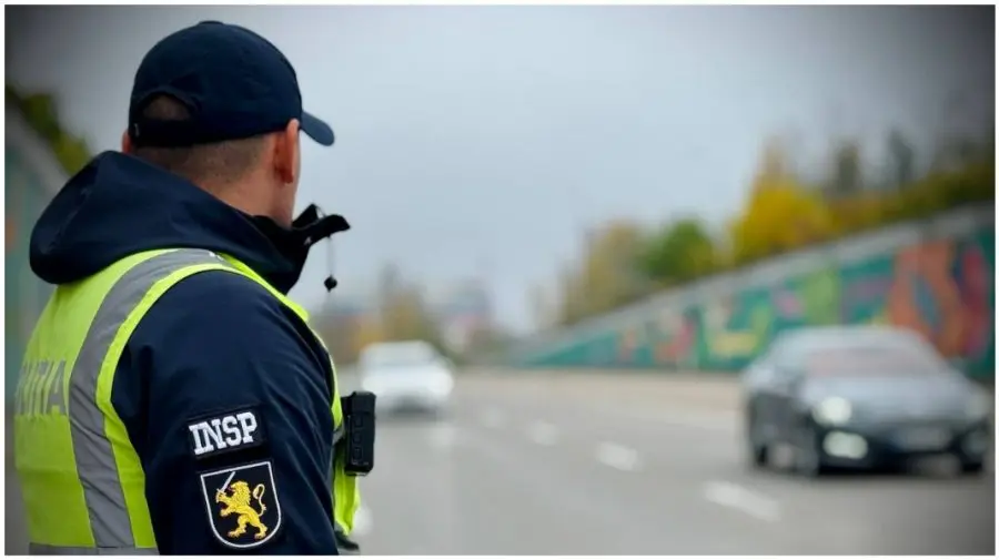 Peste 4.900 de încălcări ale circulației constatate în weekend de poliția din Republica Moldova