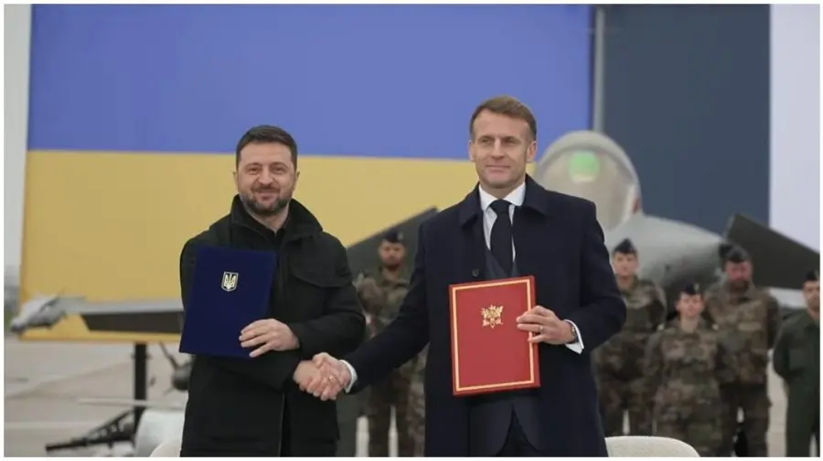 Zelenski la Paris: Ucraina primește avioane Rafale în urma unui acord „istoric” cu Franța