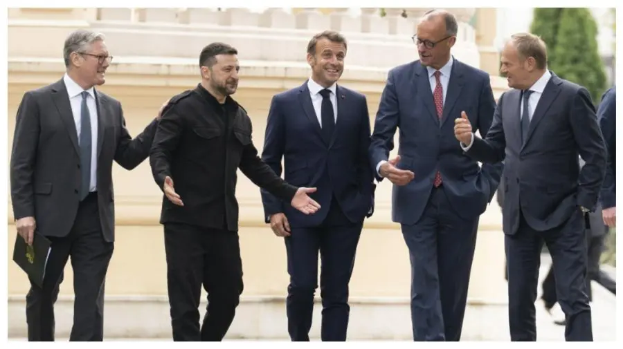 Zelenski alertează: discuții de urgență cu Macron, Starmer și Merz după planul Trump–Putin