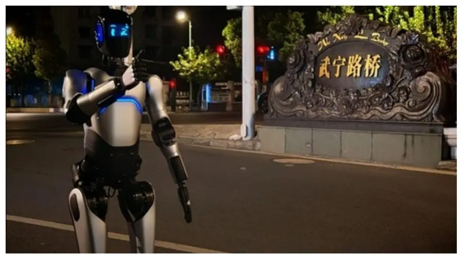 VIDEO Record mondial pentru AgiBot A2: robotul care a parcurs 106 kilometri pe jos