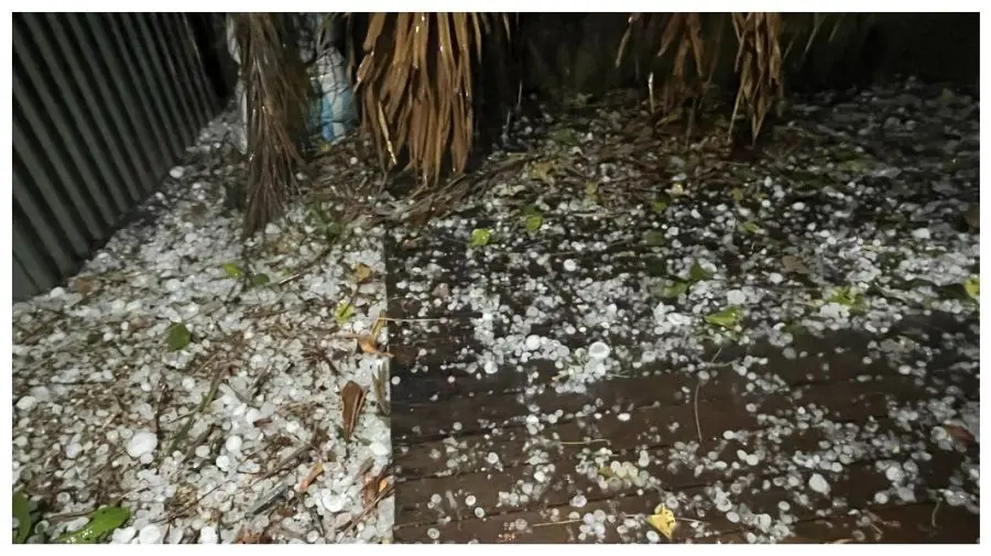 Australia, sub grindină de 14 cm: furtună severă lasă zeci de mii de oameni fără curent