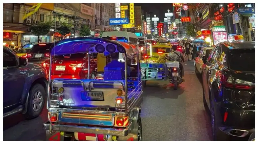 Atenție turiști: Thailanda introduce amenzi pentru consumul de alcool în timpul zilei
