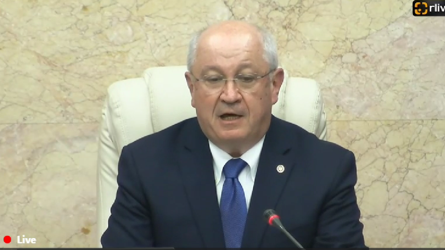 Mesajul transmis de premier la prima ședință de Guvern: ”Euforia a durat puțin, dar vom lucra pentru noi progrese”