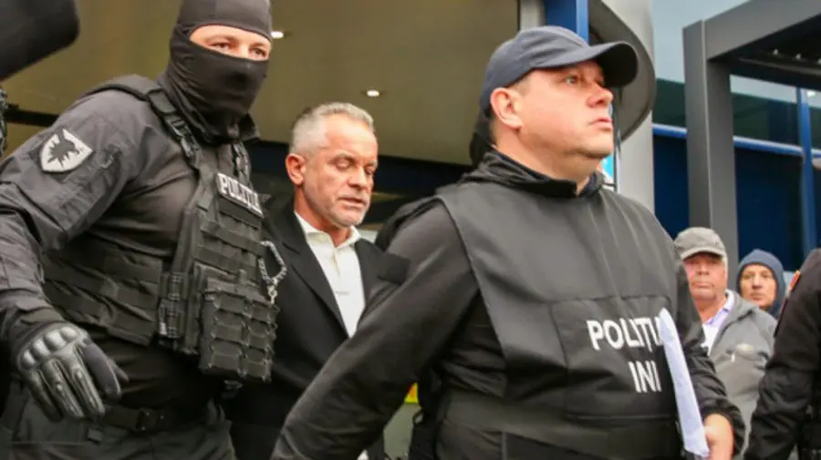 Instanța decide astăzi dacă Plahotniuc rămâne în arest sau este eliberat