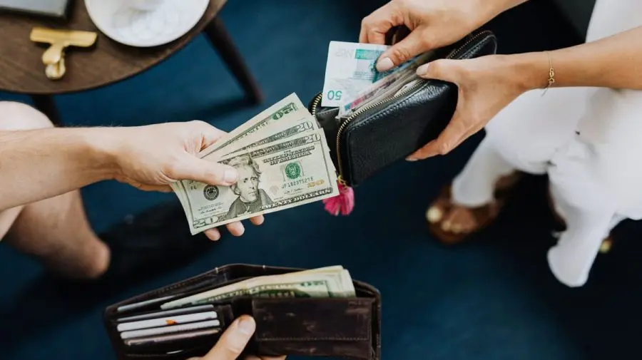 Cotațiile BNM pentru 20 noiembrie: Monedele principale în ușoară creștere