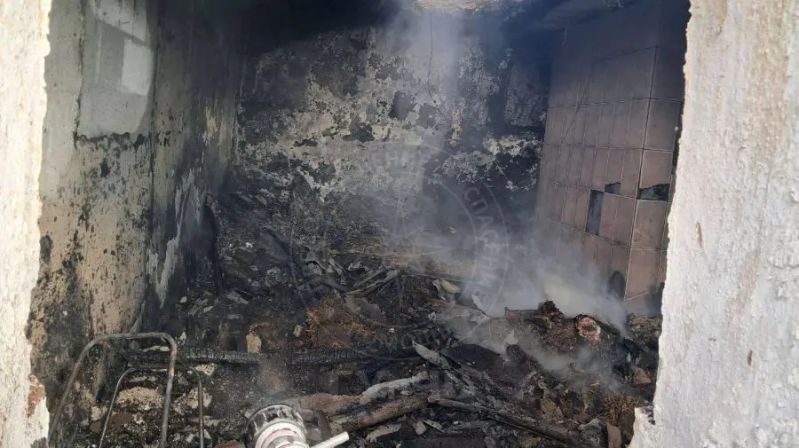 FOTO Tragedie într-o locuință din Hîrtop: O femeie a murit, iar concubinul a fost internat în stare gravă
