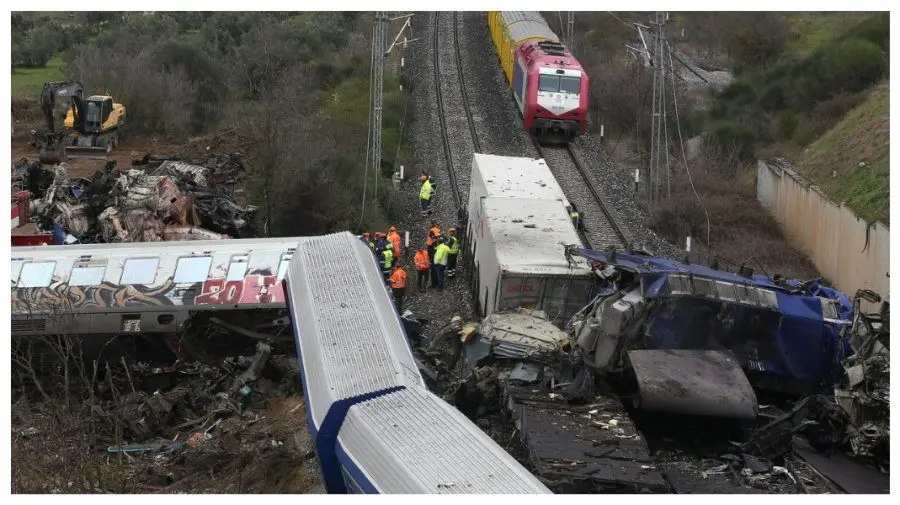 Grecia alocă 420 de milioane de euro pentru trenuri noi, la doi ani după accidentul feroviar cu 57 de morți