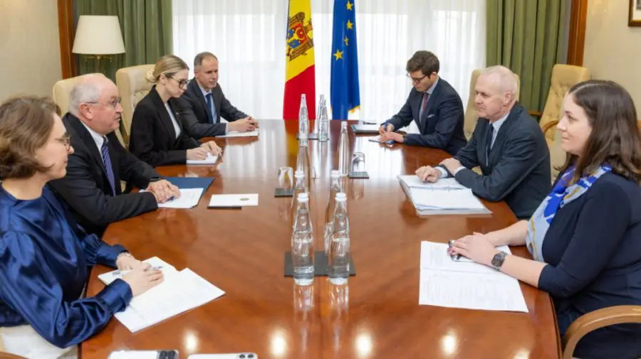 Premierul Munteanu discută cu NATO despre securitatea regională și consolidarea rezilienței Republicii Moldova