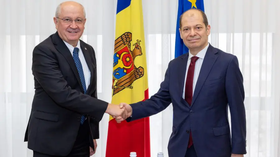 Premierul Munteanu și ambasadorul Turciei discută extinderea cooperării economice și a proiectelor de infrastructură