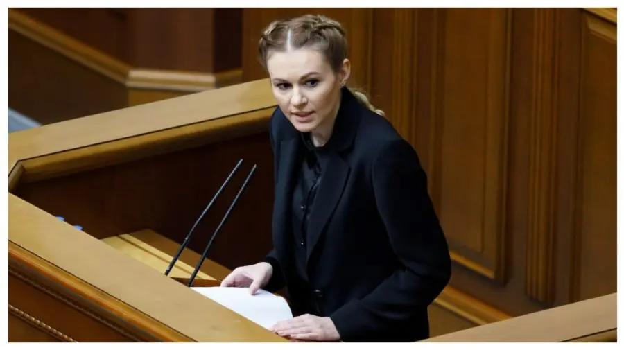 Scandal uriaș la Kiev: o deputată acuzată că cerea 250.000 de dolari mită