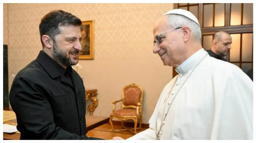 Vizită oficială la Roma: Zelenski mulțumește Papei Francisc pentru sprijinul acordat Ucrainei