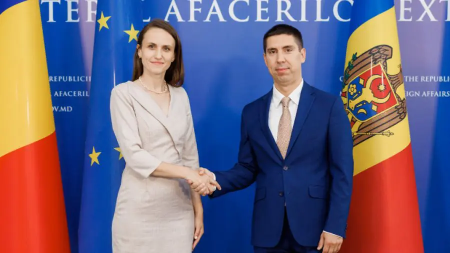 Ministra de externe a României, Oana-Silvia Țoiu, efectuează astăzi o vizită de lucru la Chișinău