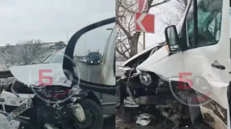 VIDEO Un microbuz cu pasageri a fost lovit grav de o mașină. Patru persoane – rănite