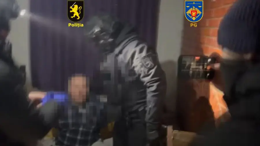 Bărbatul din Anenii Noi, suspectat de mai multe omoruri, plasat în arest. Ce a declarat procurorul