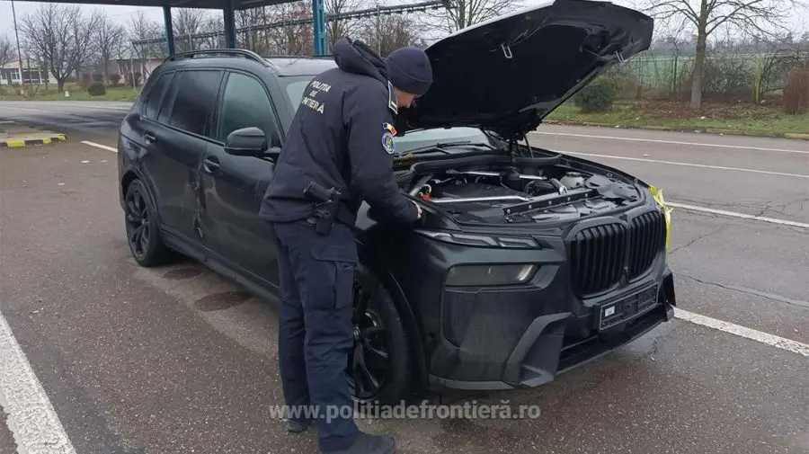 Un bucureștean, prins la Albița cu BMW furat din Germania. Prețul bolidului reținut