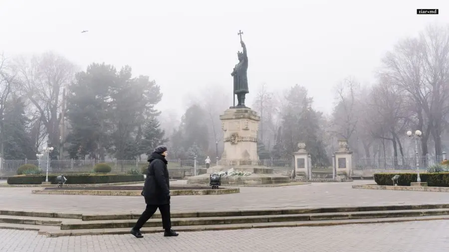 Prognoza meteo pentru 4 decembrie: Ploi slabe și ceață în toată țara