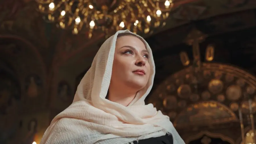„Din cer senin” – colindul lansat de Maria Procopenco, difuzat pe posturi din România și Moldova