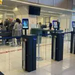 O chinezoaică, prinsă la vamă cu 13 dispozitive stomatologice nedeclarate