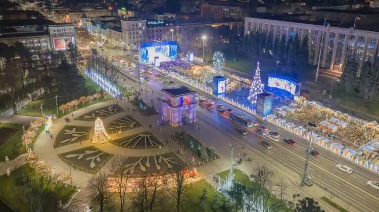 Transportul public va circula până la ora 02:00 în noaptea de Revelion