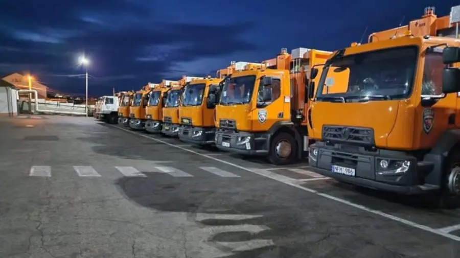 Echipele municipale de evacuare a deșeurilor, la muncă și de sărbători. Recomandări pentru cetățeni
