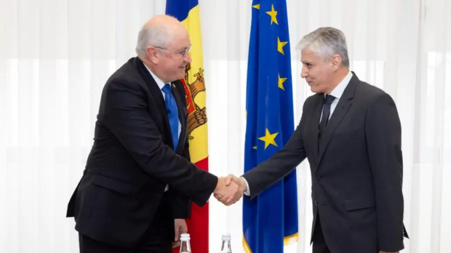 Premierul Munteanu s-a întâlnit cu Ambasadorul Azerbaidjanului în Moldova. Despre ce au discutat