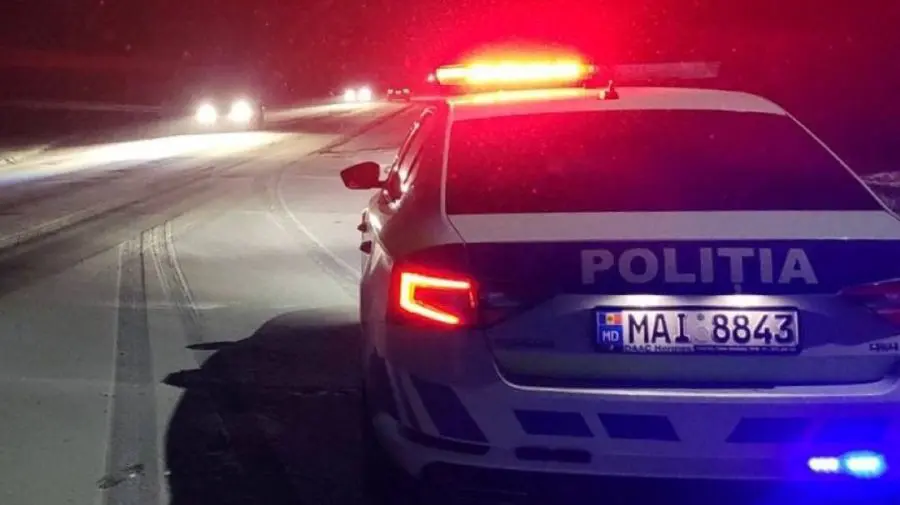 Circulație îngreunată pe traseul M-1, în apropierea localităților Condrița și Lozova, din cauza ninsorii