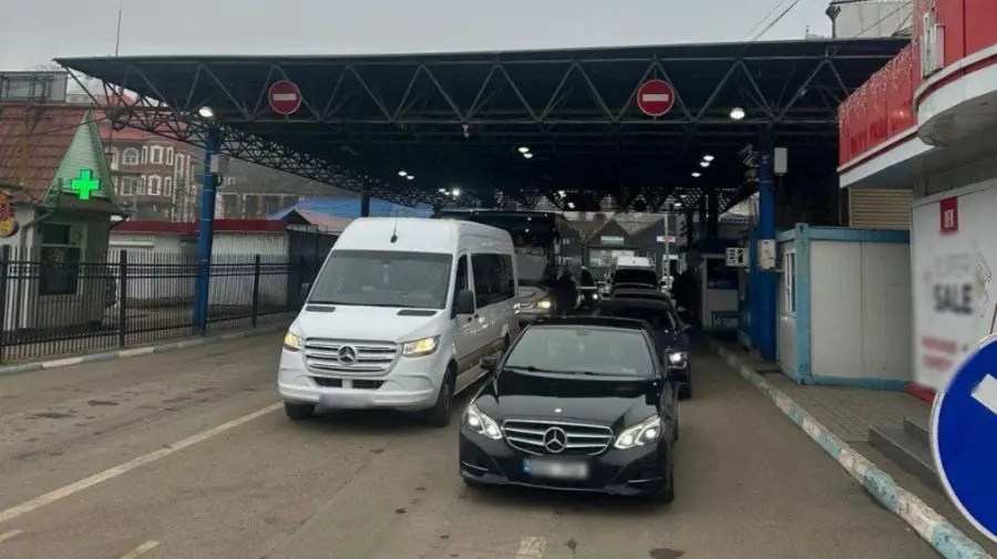 Atenție, cetățeni! Trafic intens la PTF Otaci-Moghilev-Podolsk, pe sensul de ieșire din Moldova