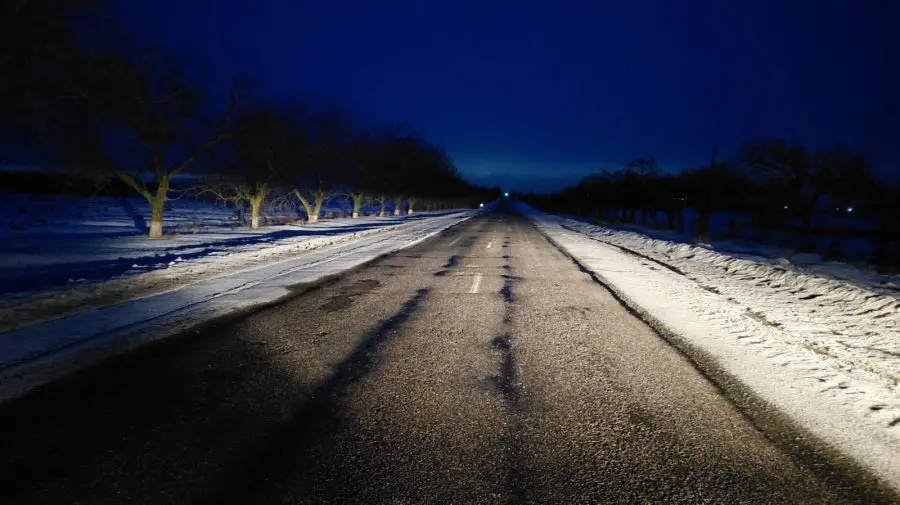 FOTO Atenție șoferi: Circulație în condiții de iarnă pe drumurile naționale în această dimineață