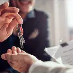 Tot mai mulți proprietari își declară chiriile. Cât a încasat statul în șapte luni