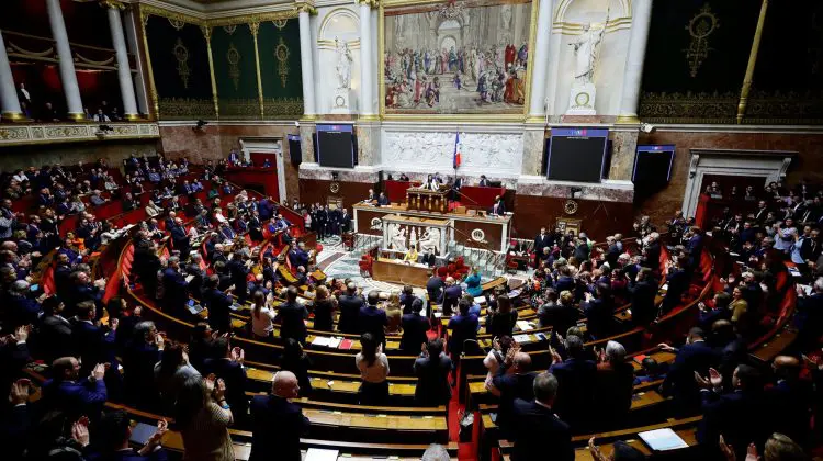 VIDEO Vești bune pentru moldovenii din Franța: Permisul de conducere va fi recunoscut oficial