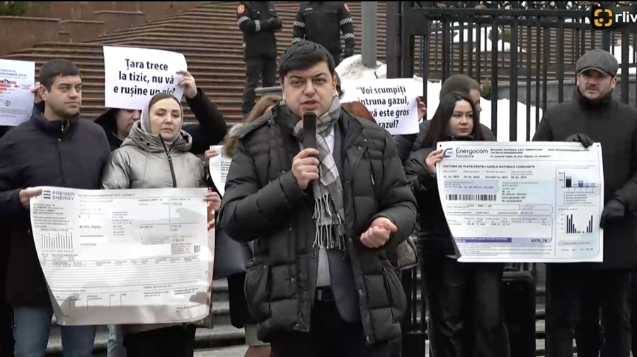 MAN, protest la Președinție cu facturi pentru gaz și lumină. Manifestanții au cerut revizuirea tarifelor