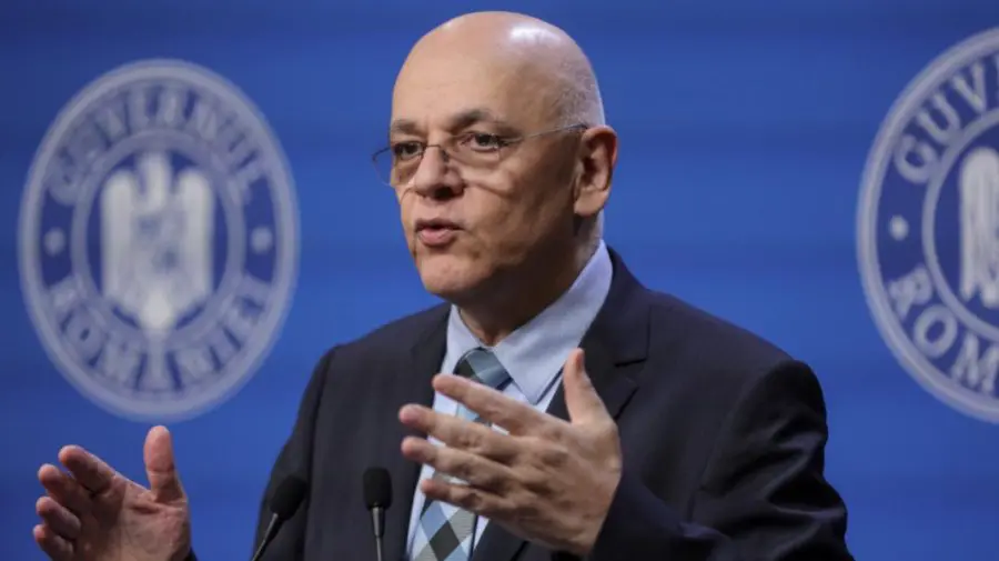 Raed Arafat cere interzicerea accesului copiilor la rețelele sociale, după omorul din Cenei