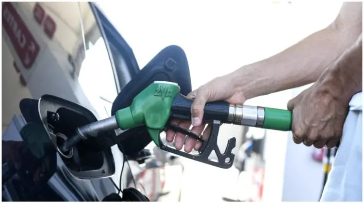 Două rafinării din România se opresc temporar. Ce impact ar putea fi asupra aprovizionării Moldovei cu carburanți